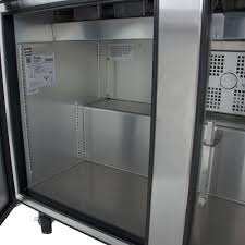 Mesa de preparación refrigerada, 2 ptas, 4 parrillas,, rfg HC R290, 48" - True