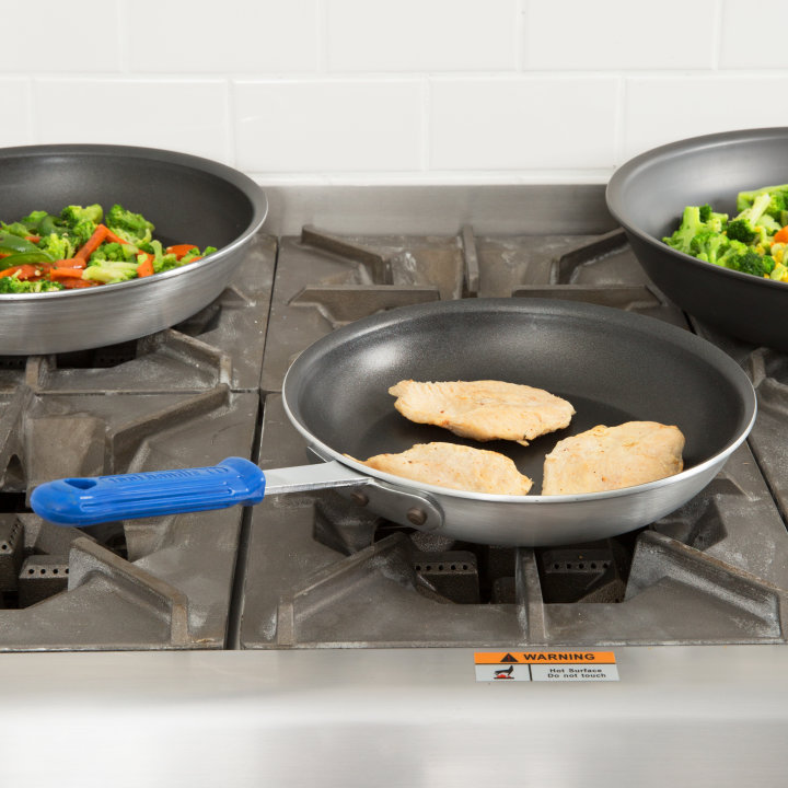 Sartén antiadherente 24.4 cm con mango frio - Vollrath