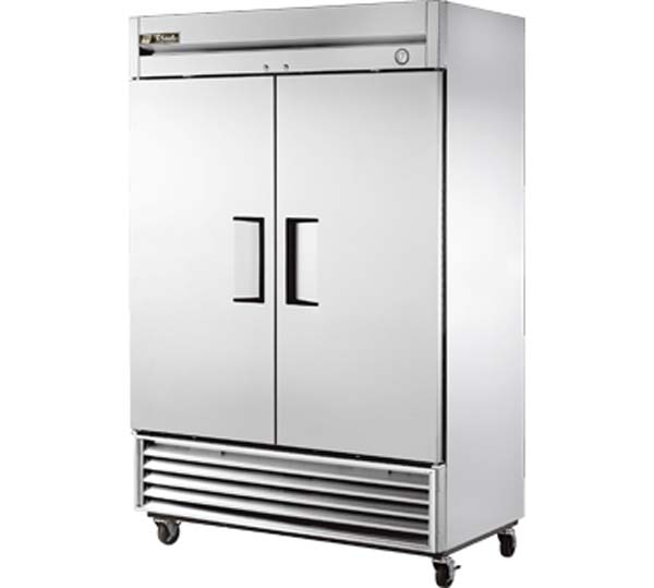 Congelador doble de puertas solidas con refrigerante ecológico R-290 - True